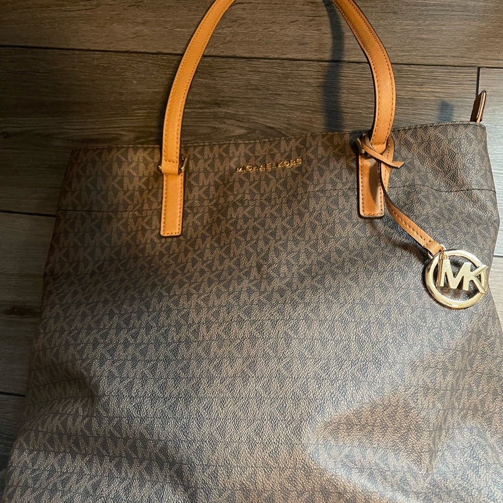Michael Kors Signature Brown Tote